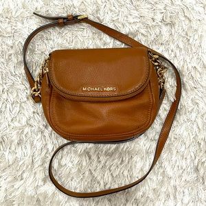 Michael Kors crossbody purse